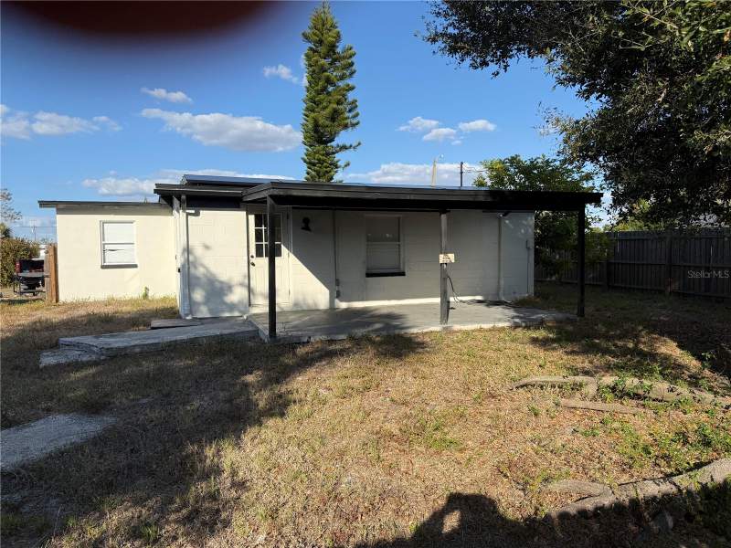 3 bedroom Single Family Residence at 3405 Lucerne Terrace, Port Charlotte Sec 011, Port Charlotte — photo 3