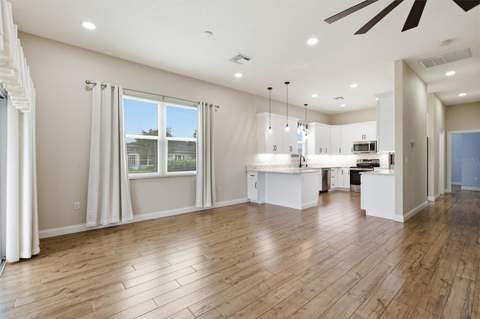1097 Caravan Loop, Polk City FL - photo 13 of 59