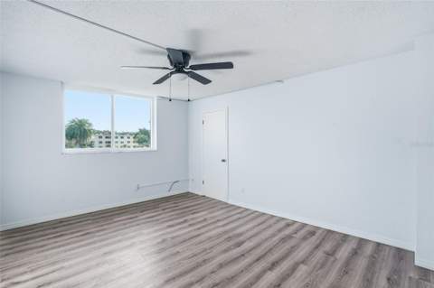 5095 Bay Street #210, St Petersburg FL - photo 20 of 29