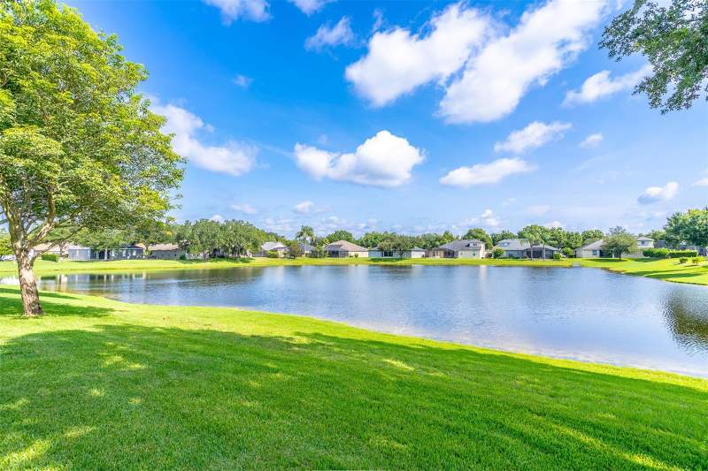 3 bedroom Single Family Residence at 2696 Bellewater Place, Cedar Glen Of Aloma Woods, Oviedo — photo 2