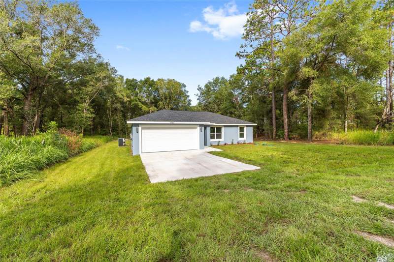 3 bedroom Single Family Residence at 2110 SW 159th Court, Rainbow Park Unit 4, Ocala — photo 3