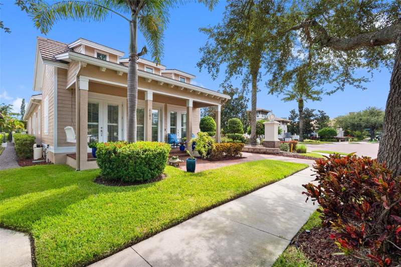 4 bedroom Single Family Residence at 6101 Yeats Manor Drive, Westshore Yacht Club Ph 2, Tampa — photo 3