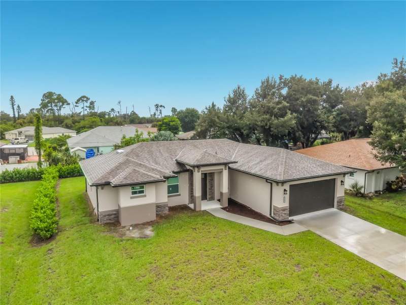 3 bedroom Single Family Residence at 18475 Morrisson Avenue, Port Charlotte Sec 021, Port Charlotte — photo 3
