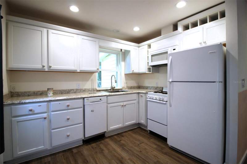 2 bedroom Single Family Residence at 17091 SW 138th Lane, Archer, Archer — photo 5