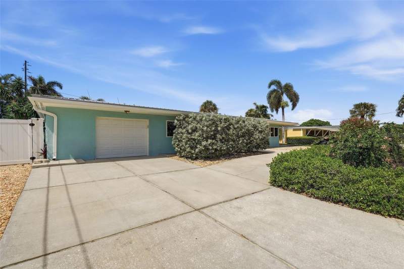 3 bedroom Single Family Residence at 5285 40th Street, Maximo Moorings, St Petersburg — photo 5