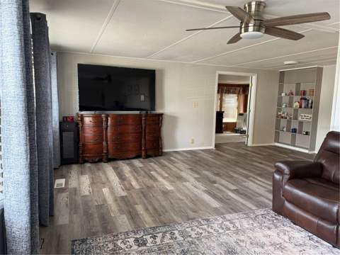 7175 Fairlane Avenue, Brooksville FL - photo 11 of 34