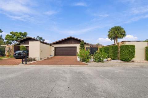 5041 Paloma Drive, Tampa FL - photo 6 of 6