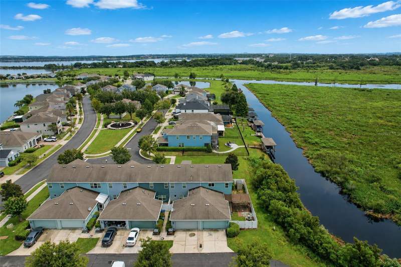 3 bedroom Townhouse at 611 TIGER BAY COURT, GROVELAND WATERSIDE POINTE PH 01, GROVELAND — photo 5