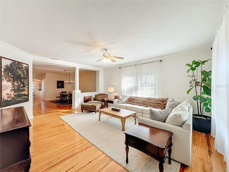 3 bedroom Single Family Residence at 1209 CLOUSER AVENUE, LAKE ADAIR GROVES, ORLANDO — photo 4