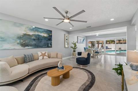 933 Eldorado Avenue, Clearwater Beach FL - photo 14 of 99