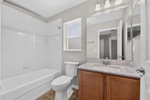 7842 Carriage Pointe Drive, Gibsonton FL - photo 24 of 65