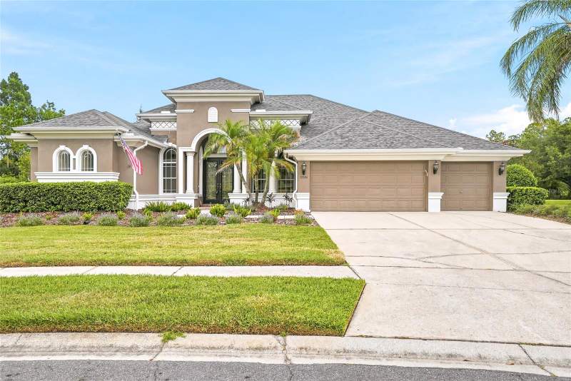 23534 GRACEWOOD CIRCLE home for sale in Plantation Palms