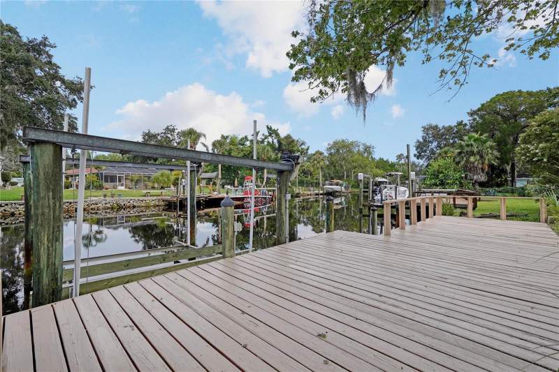 3 bedroom Single Family Residence at 5012 S Deep Water Point, Riverhaven Village, Homosassa — photo 2