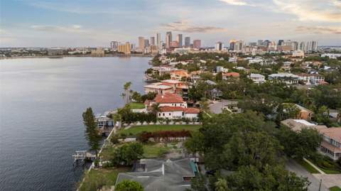 214 Blanca Avenue, Tampa FL - photo 15 of 47