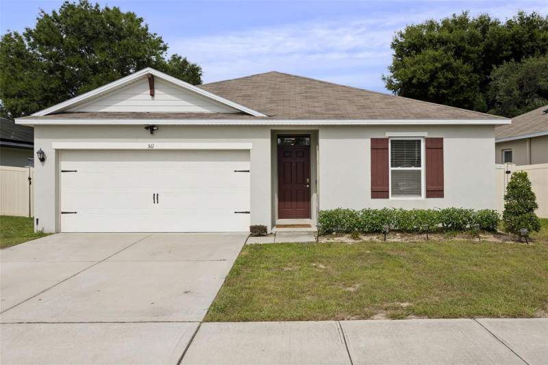4 bedroom Single Family Residence at 511 JACKS WAY, TAYLOR HILLS, DAVENPORT — photo 1
