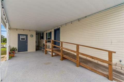 37644 Pinata Avenue, Zephyrhills FL - photo 12 of 79