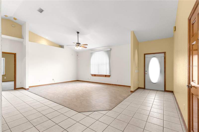 2 bedroom Single Family Residence at 1090 NW 67th Place, Ocala Highlands Estate, Ocala — photo 3