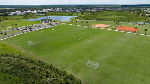 10621 Orbit Terrace, Sarasota FL - photo 24 of 30