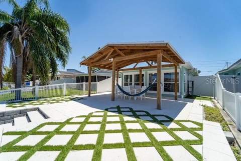 4825 Floramar Terrace, New Port Richey FL - photo 13 of 15