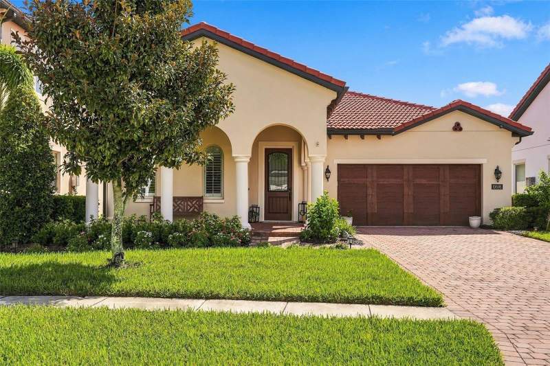 3 bedroom Single Family Residence at 10698 Royal Cypress Way, Royal Cypress Preserve-Ph 4, Orlando — photo 2