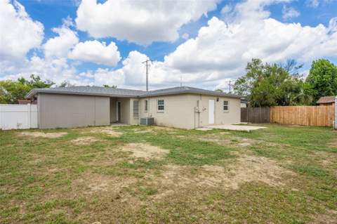 8303 Temple Park Drive, Tampa FL - photo 23 of 25
