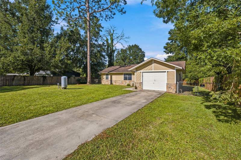 3 bedroom Single Family Residence at 6322 NW 65th Court, Ocala Park Estates, Ocala — photo 2
