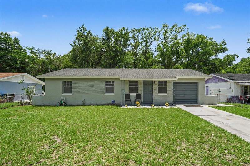 4419 DOLPHIN DR home for sale in Del Rio Estates