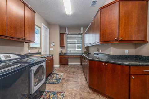 1594 Lincolnshire Drive, Deland FL - photo 20 of 47