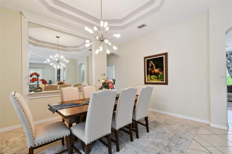 5 bedroom Single Family Residence at 10502 Castleford Way, Westchase Sec 370, Tampa — photo 5
