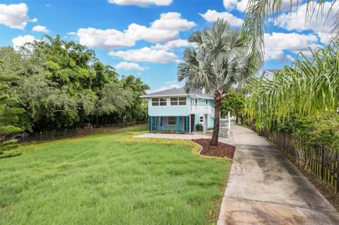 2030 Gulfview Drive, Holiday FL - photo 22 of 77