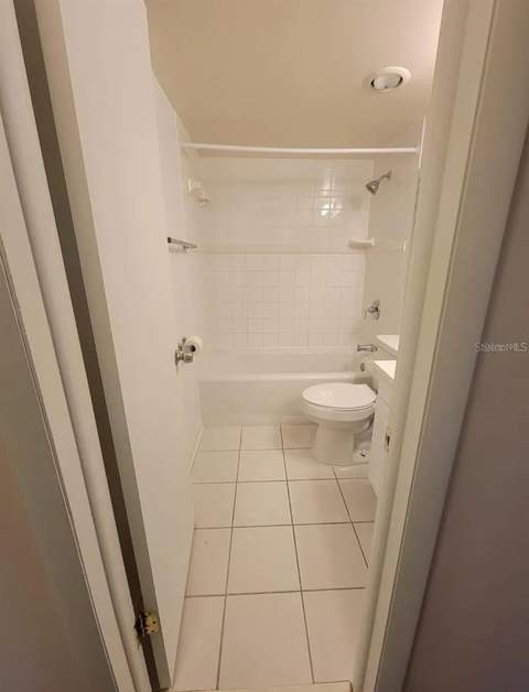 100 E Kentucky Ave #103D, Deland FL - photo 13 of 28