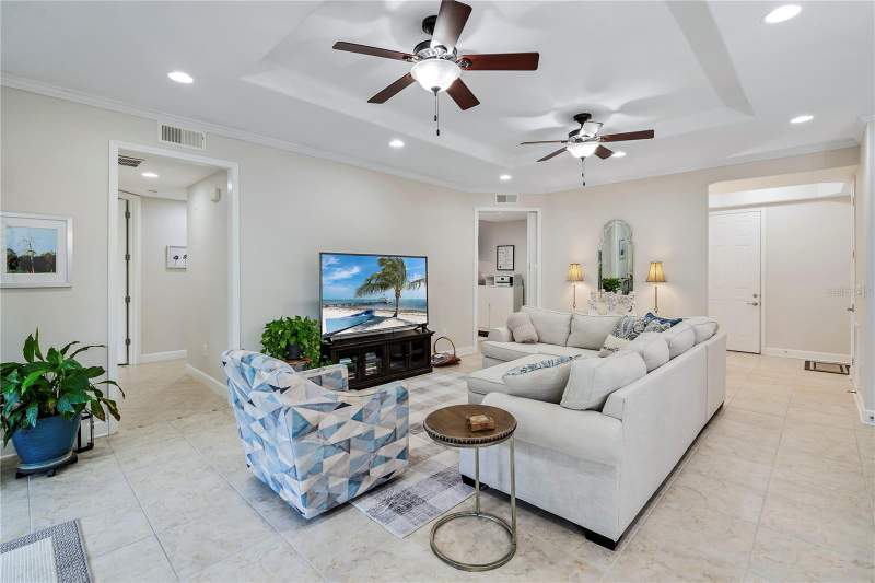 2 bedroom Condominium at 7922 Tybee Court #7922, Savannah Preserve At University Place, University Park — photo 4