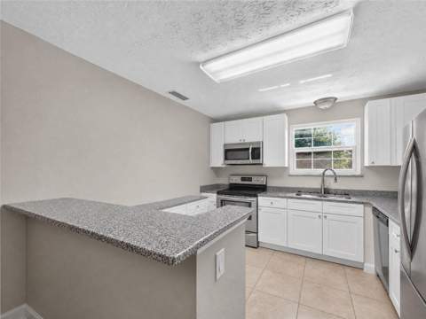 4386 Lake Underhill Road #D, Orlando FL - photo 7 of 64