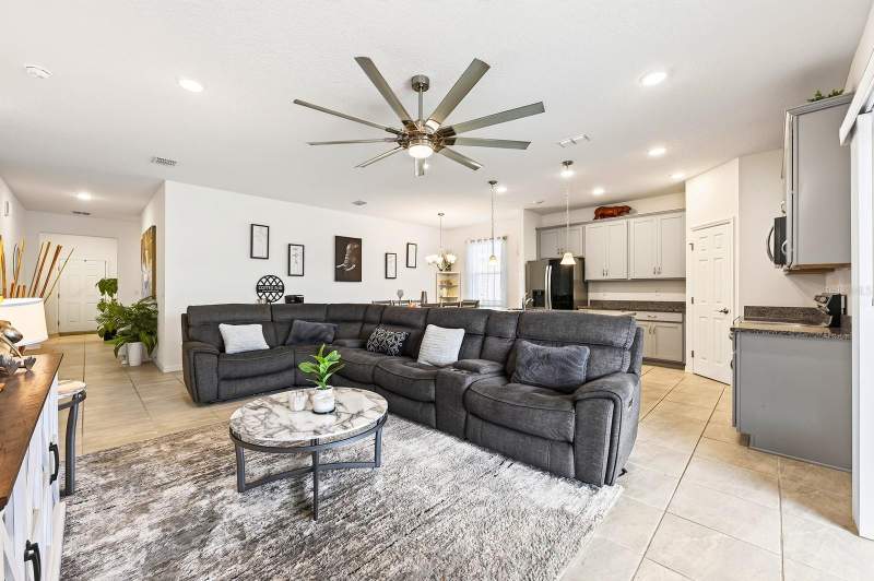 4 bedroom Single Family Residence at 33384 Country House Drive, Sorrento Pines Ph 2, Sorrento — photo 4