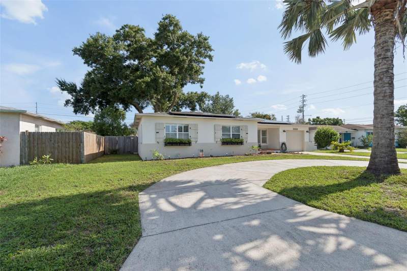 2 bedroom Single Family Residence at 3531 29th Avenue, Sirmons Estates, St Petersburg — photo 2