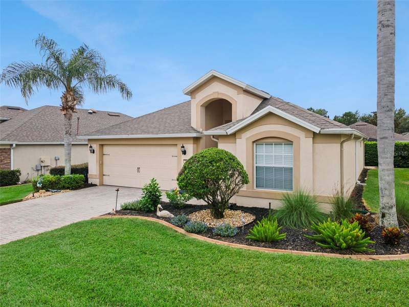 2 bedroom Single Family Residence at 533 Arena Drive, Ridgewood Lakes Village 3A, Davenport — photo 3