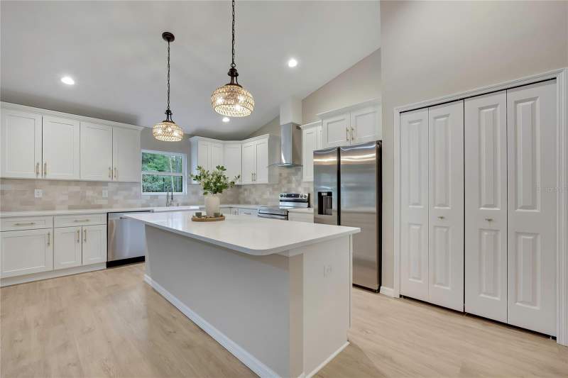 3 bedroom Single Family Residence at 11983 W Appletree Place, Crystal Manor Unit 02, Crystal River — photo 3