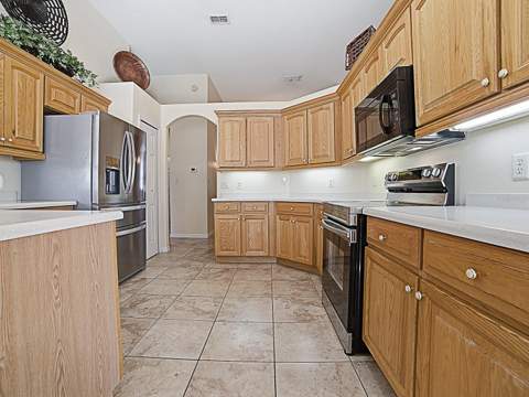 24239 Belle Mede Drive, Leesburg FL - photo 6 of 44