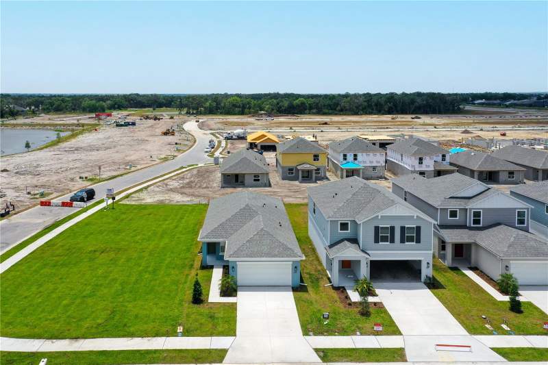 2 bedroom Single Family Residence at 4413 Boxelder Avenue, Broadleaf, Parrish — photo 2