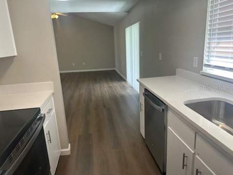 5910 Doe Circle, Lakeland FL - photo 12 of 37