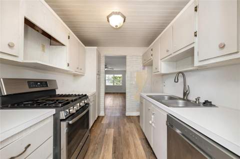 10032 65th Avenue #9, St Petersburg FL - photo 6 of 6