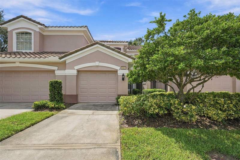 2 bedroom Villa at 802 Lantern Way #101, Coachman Reserve Condo, Clearwater — photo 2
