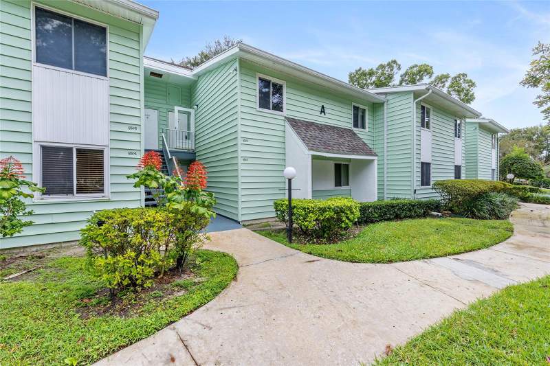 2 bedroom Condominium at 606 Midway Drive #A, Live Oak Village, Ocala — photo 3
