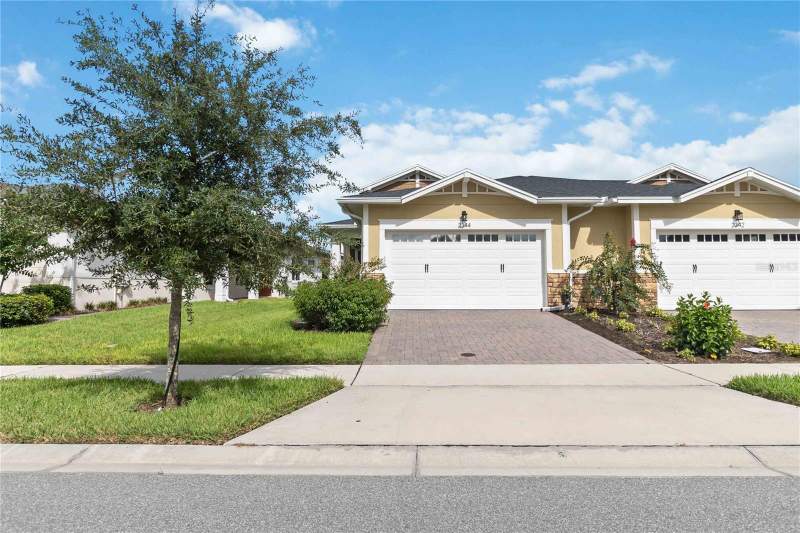 2344 DATURA LOOP home for sale in Northwest Lakeside Groves