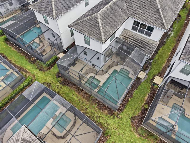 5 bedroom Single Family Residence at 4722 Sleepy Hollow Drive, Storey Lake, Kissimmee — photo 3