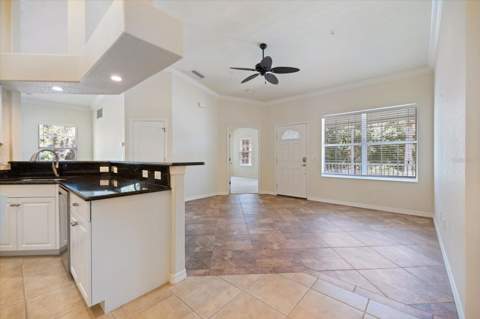 300 Gardens Edge Drive #324, Venice FL - photo 6 of 30