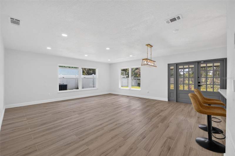 4 bedroom Single Family Residence at 517 Garden Heights Drive, Garden Heights, Winter Garden — photo 5