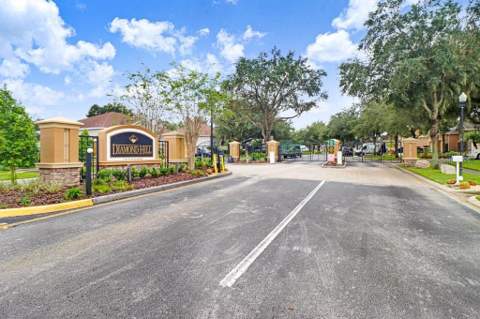 1161 Emerald Hill Way, Valrico FL - photo 8 of 79