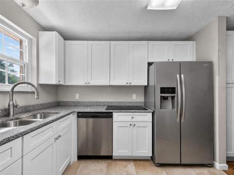 4386 Lake Underhill Road #D, Orlando FL - photo 8 of 64