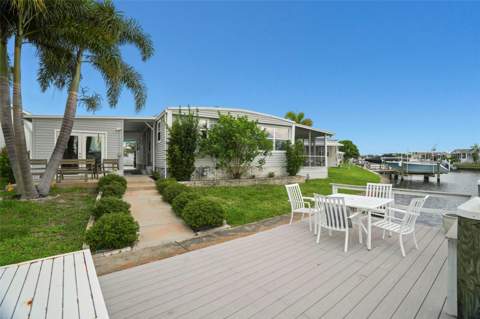 7162 Mount Arlington Drive #417, St Petersburg FL - photo 7 of 37